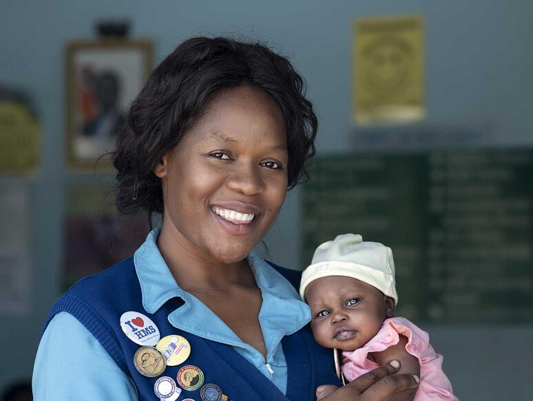 zonsopkomst Likken binding Moeder- en kindzorg | Amref Flying Doctors