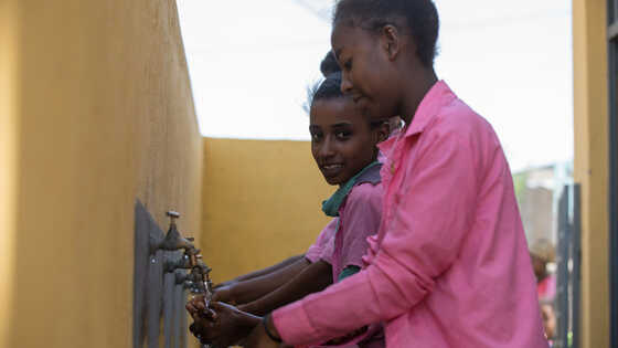 Schoon water en goede hygiëne in en rond de school